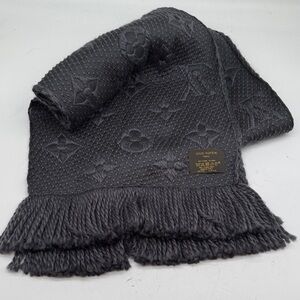 Louis Vuitton Monogram Knit Scarf — Charcoal